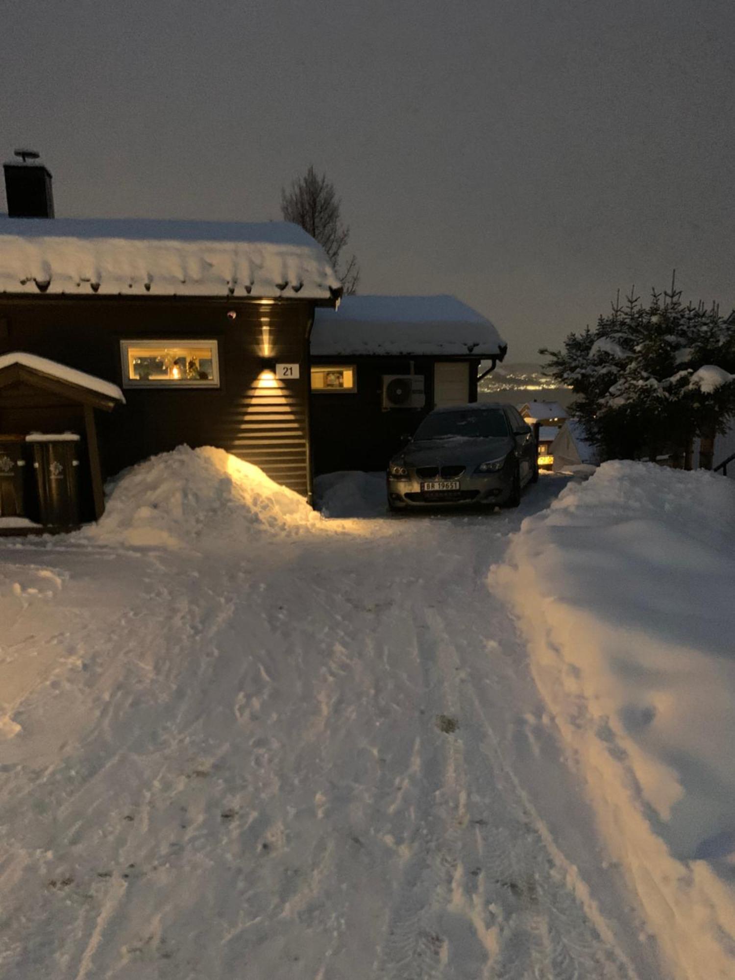 Rom Sentralt I Tromso Appartement Buitenkant foto